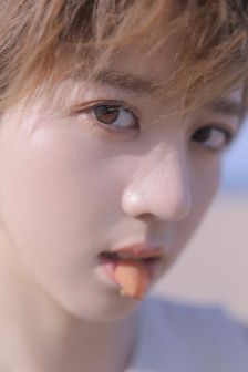 压在窗户上C给别人看窗前视频